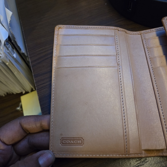 Vintage Coach wallet - Picture 5 of 13